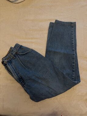 Levi's Classic High-Rise Straight Leg Jeans in Dark Blue